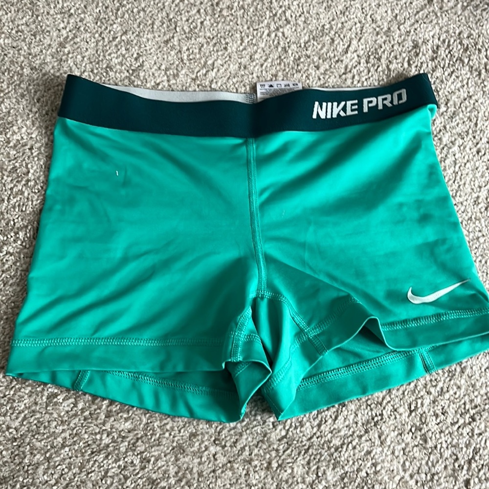 Nike Spandex